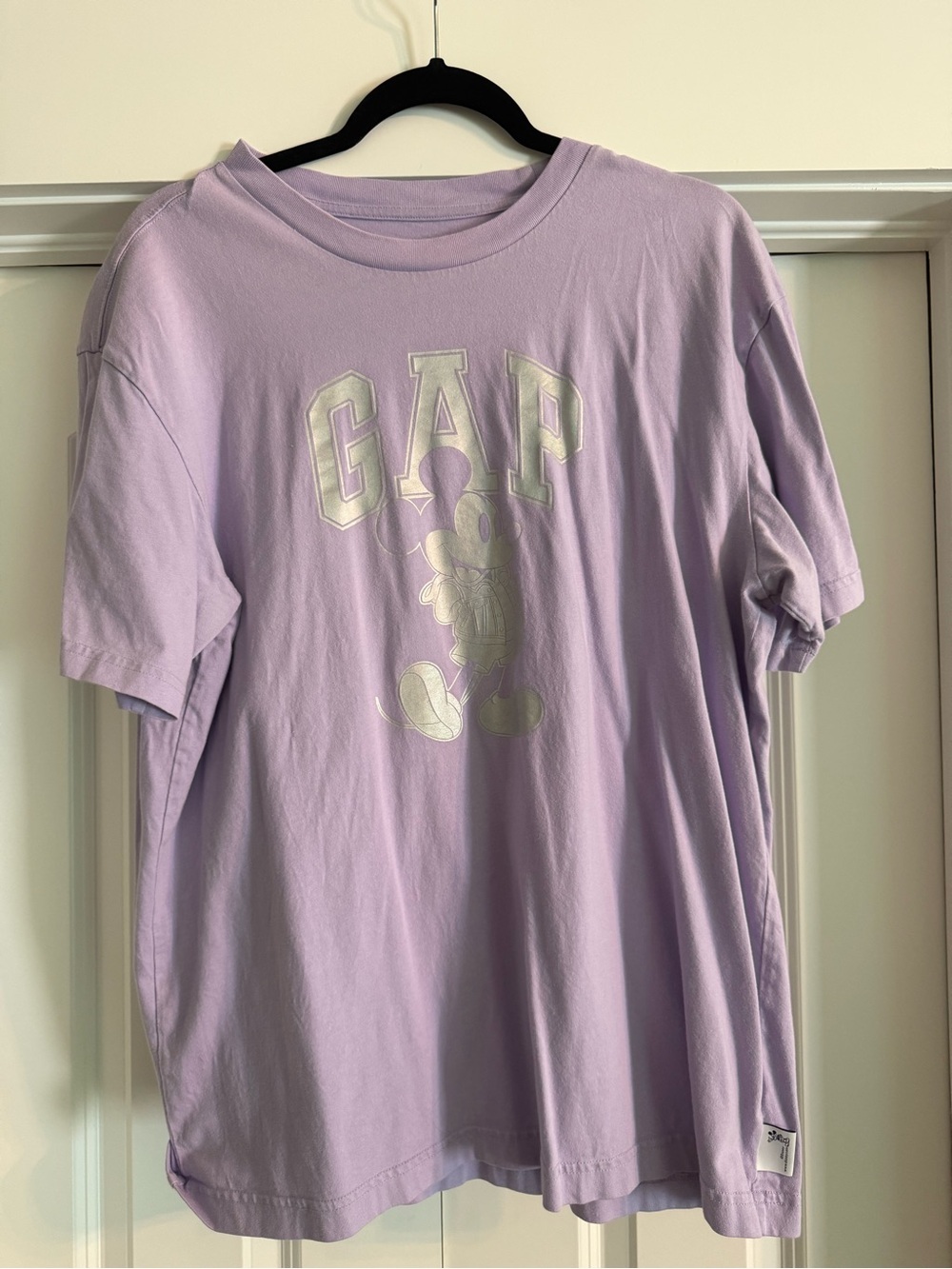 GAP - Disney Tee with White Mickey Graphic